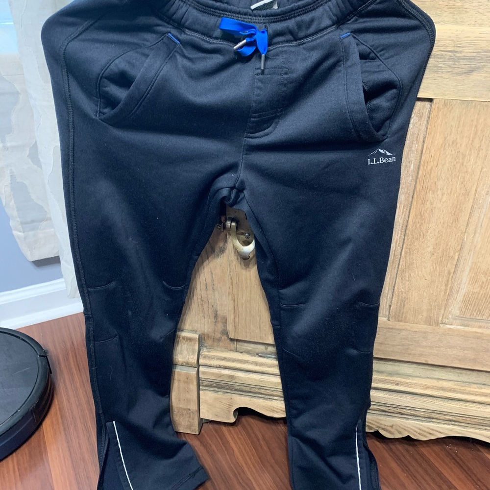 L.L. Bean sweats, size 10